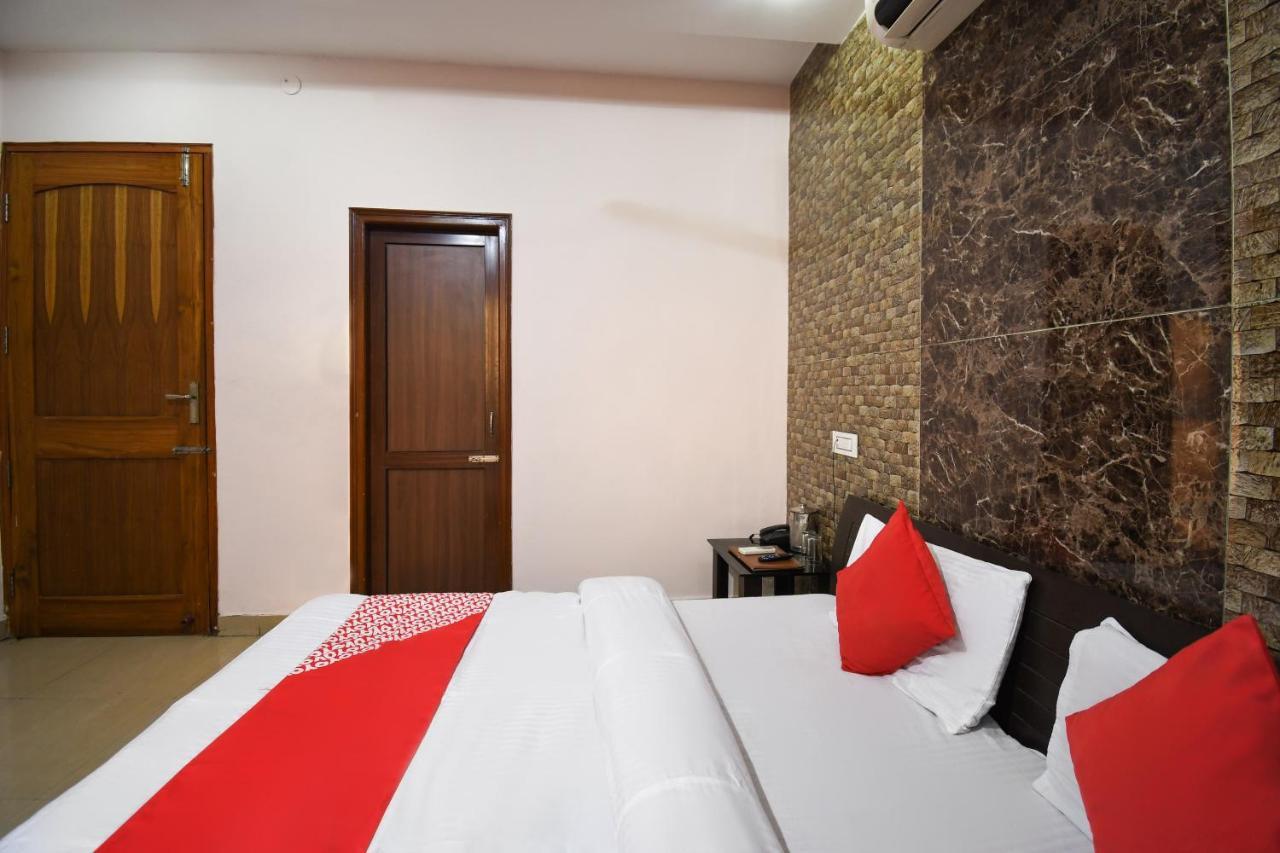 Oyo 67033 Hotel Sahil Plaza Una  Exteriér fotografie